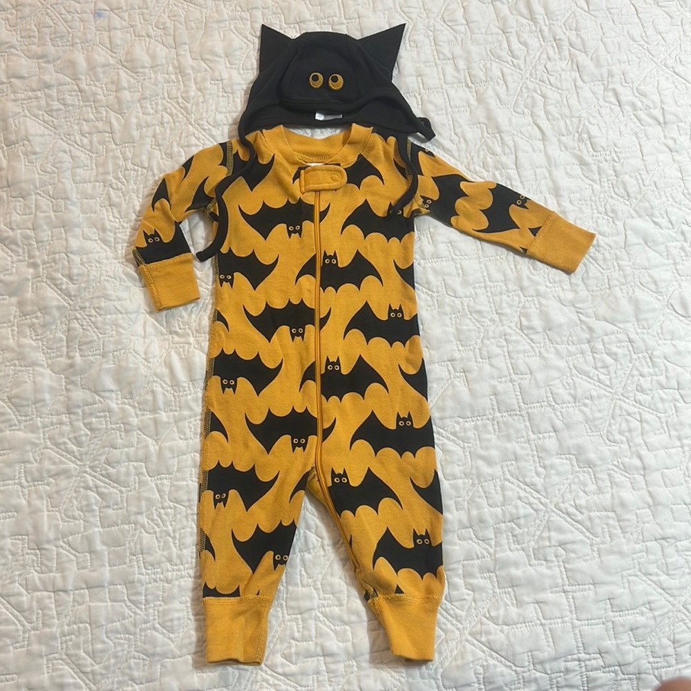Hanna Andersson NWOT Halloween baby  size 3-6 M